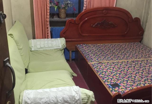 (单间出租)万里花园小区旁中行楼上，带阳台可做饭有天然气月租380元 - 房屋出租 - 房屋租售 - 阿克苏分类信息 - 阿克苏28生活网 aks.28life.net