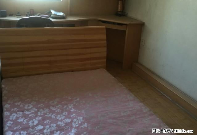 (单间出租)解放中路六中旁房产小区六楼 月租350元季度带阳台 - 房屋出租 - 房屋租售 - 阿克苏分类信息 - 阿克苏28生活网 aks.28life.net
