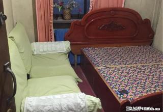 (单间出租)万里花园小区旁中行楼上，带阳台可做饭有天然气月租380元 - 阿克苏28生活网 aks.28life.net